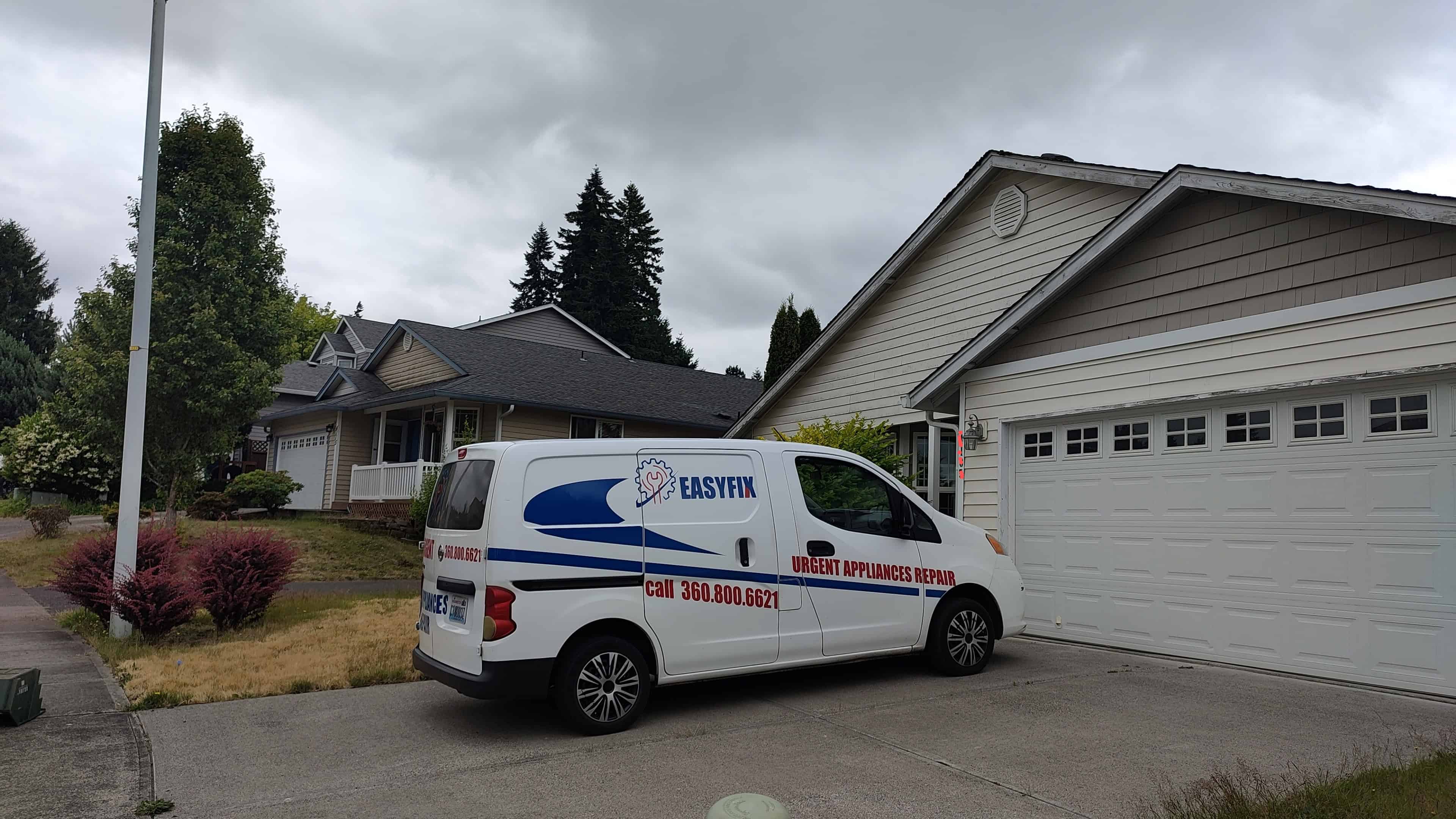 EasyFix appliance repair van at Samsung dryer repair in Vancouver WA