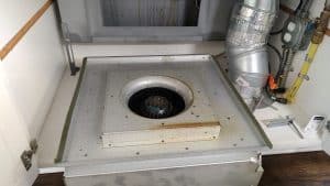 Motor-fan assembly removed from unit