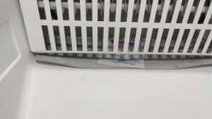 freezer-drain-blocked-by-label-ice-buildup