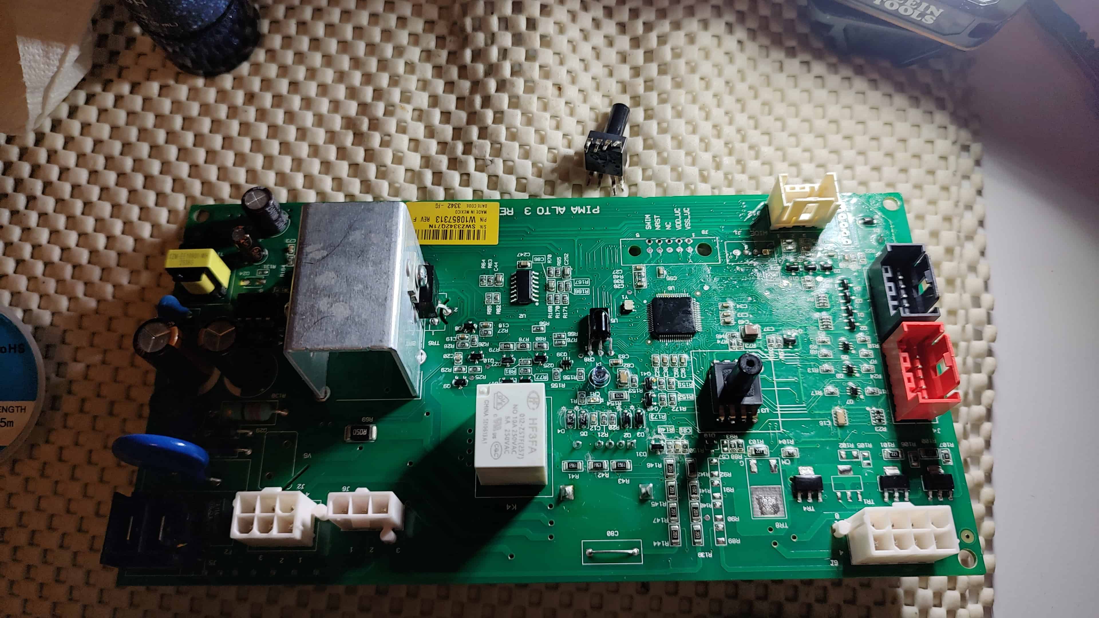 control-board-water-level-sensor-removed-pcb-repair-2
