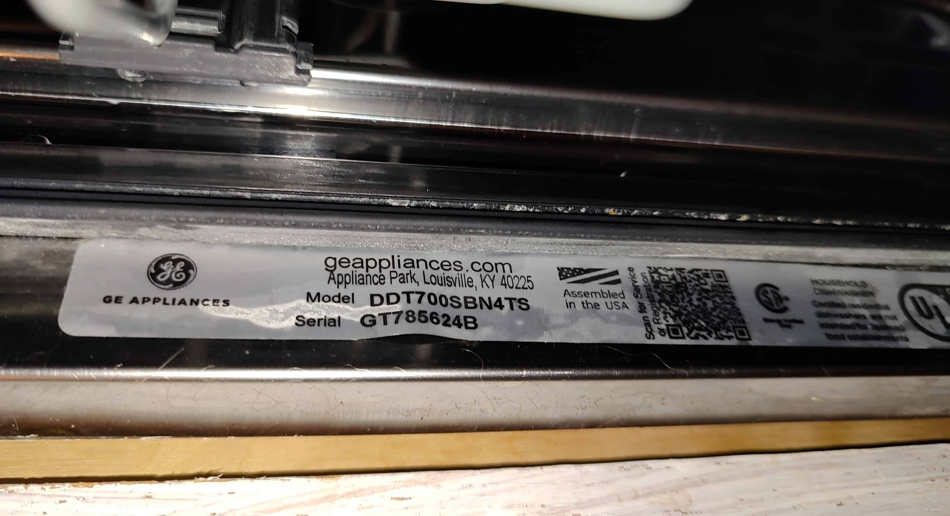 GE Adora model DDT700SBN4TS tag