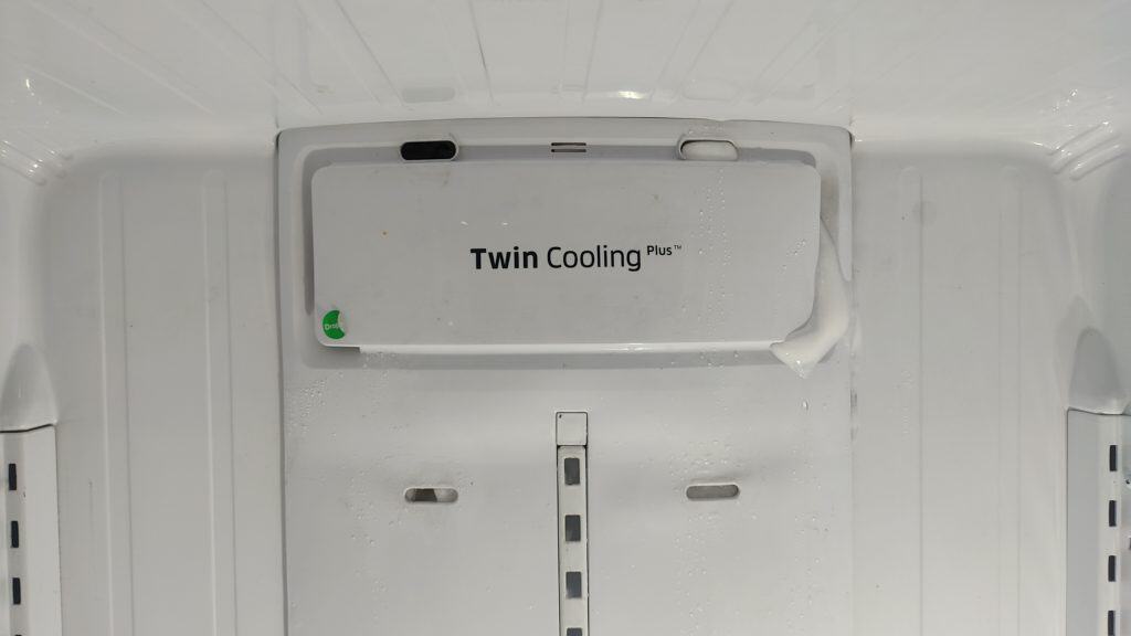samsung-refrigerator-evaporator-cover-frozen-fresh-food-section-not-cooling