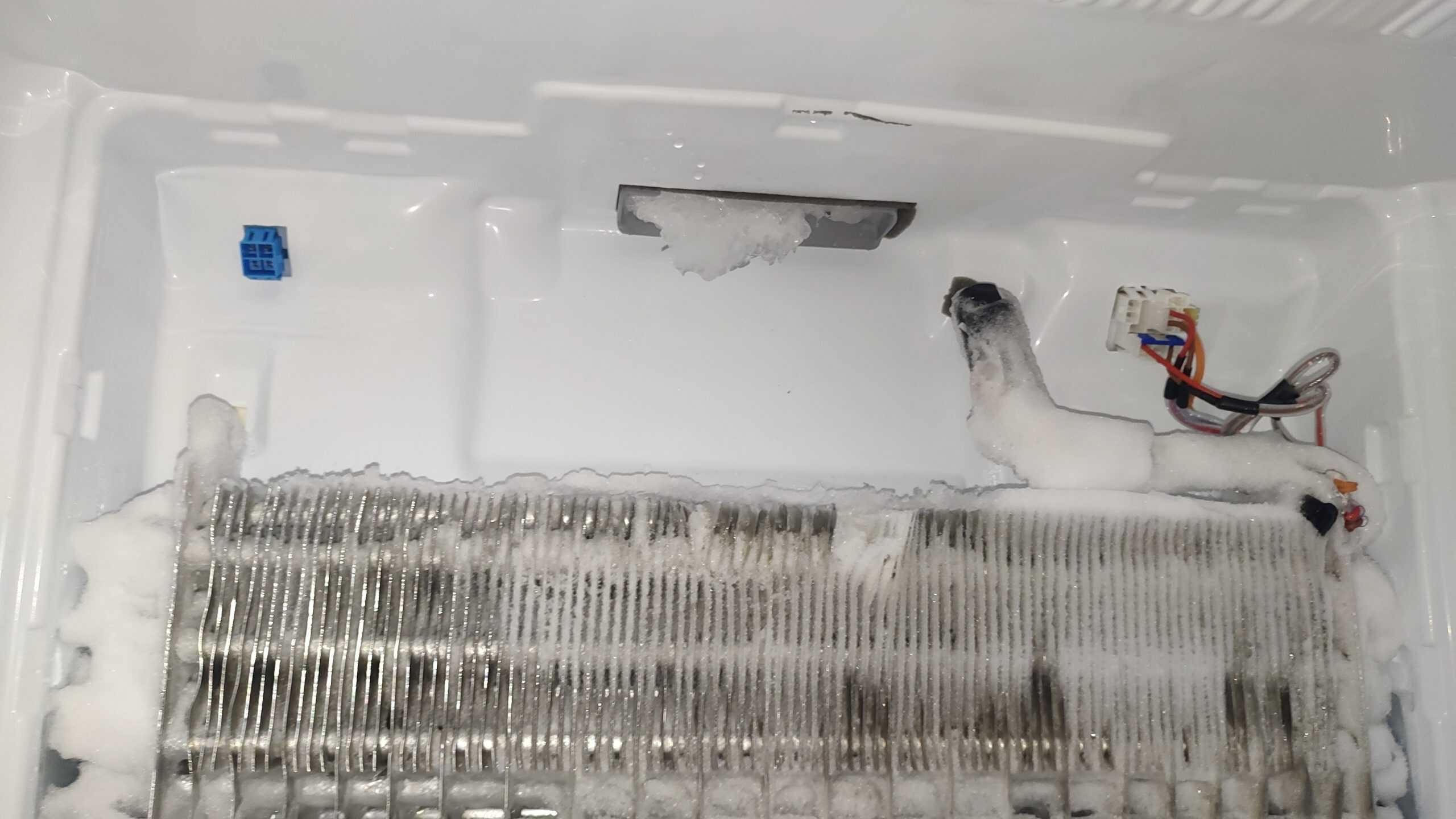 Samsung refrigerator evaporator frozen in freezer section defrost problem