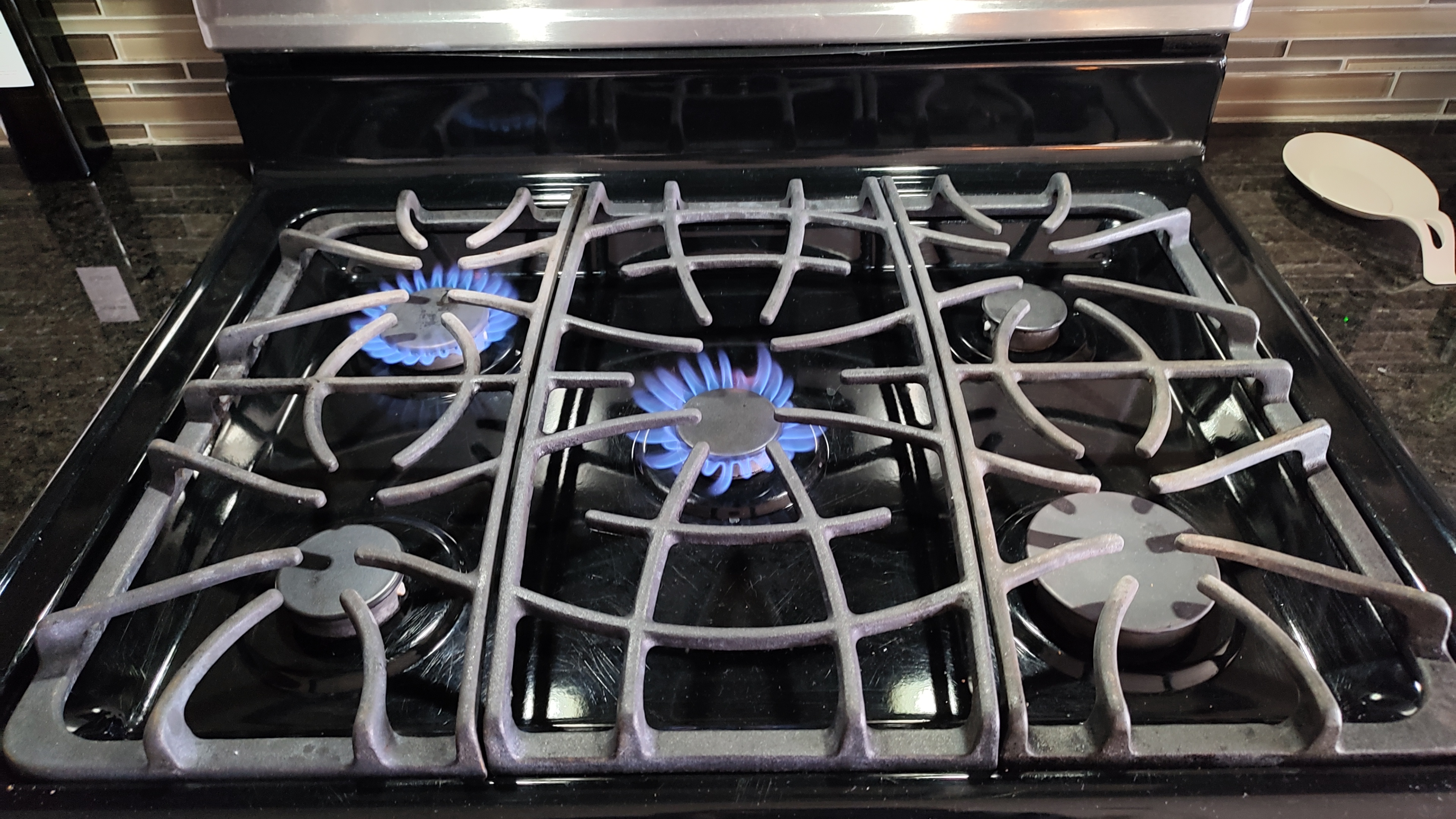 Frigidaire Gas Range Burners Not Igniting – Spark Module Replacement (Beaverton, WA) 4 Frigidaire gas range burners not igniting – only two burners working while others click but do not light (Beaverton WA appliance repair)